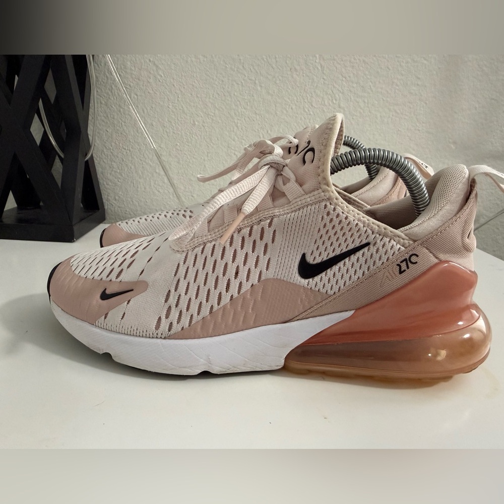 Nike  Air Max 27 Women's Athletic Shoes in Pink and White - Picture 4 of 8